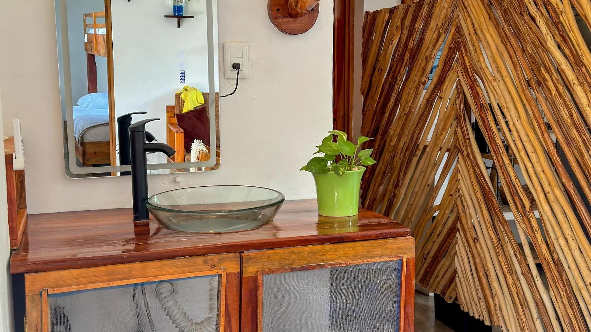 Apt 1-7 Ppl, Starlink, Mini-Pool & Terrace Isla Mujeres Apartment